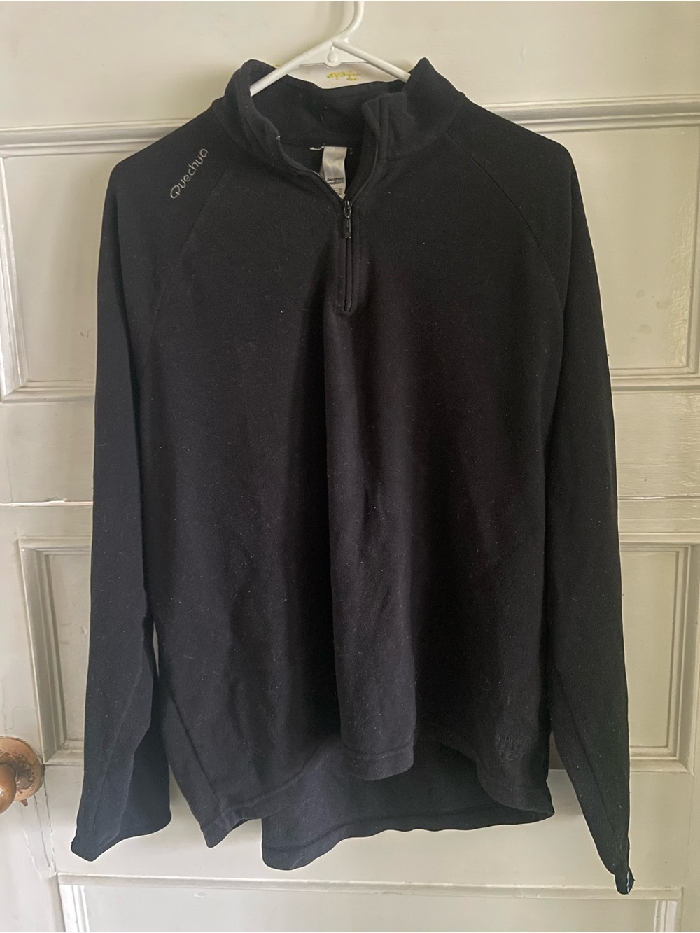 Quechua Men’s Black Half-Zip Fleece Pullover